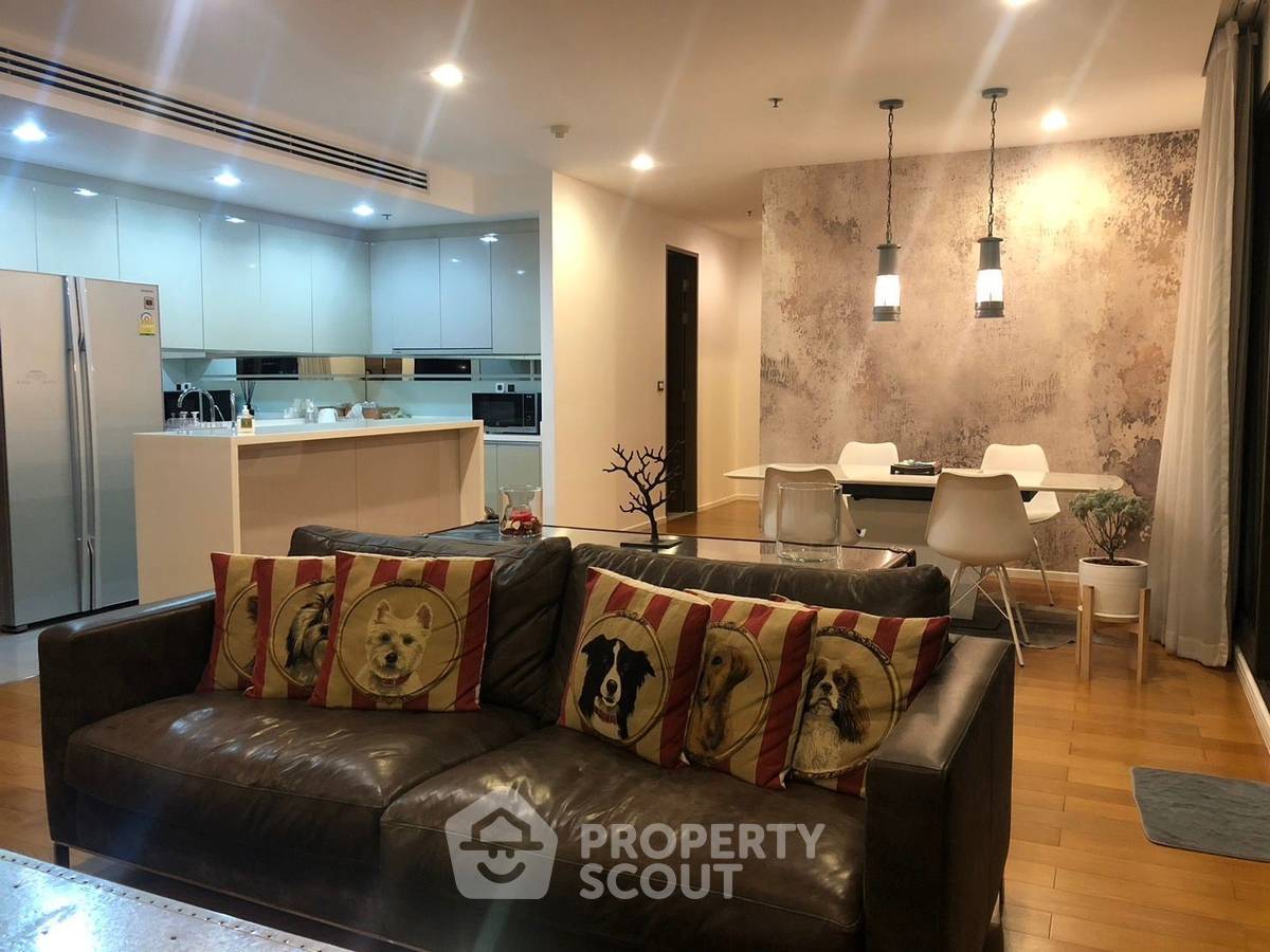 รูป คอนโด 3 ห้องนอน ชั้นสูง 38 162 ตร.ม. ที่ The Address Sathorn ใกล้ BTS เซนต์หลุยส์ 200 ม. 📍 (ID 1056704) - รูปที่ 2/24