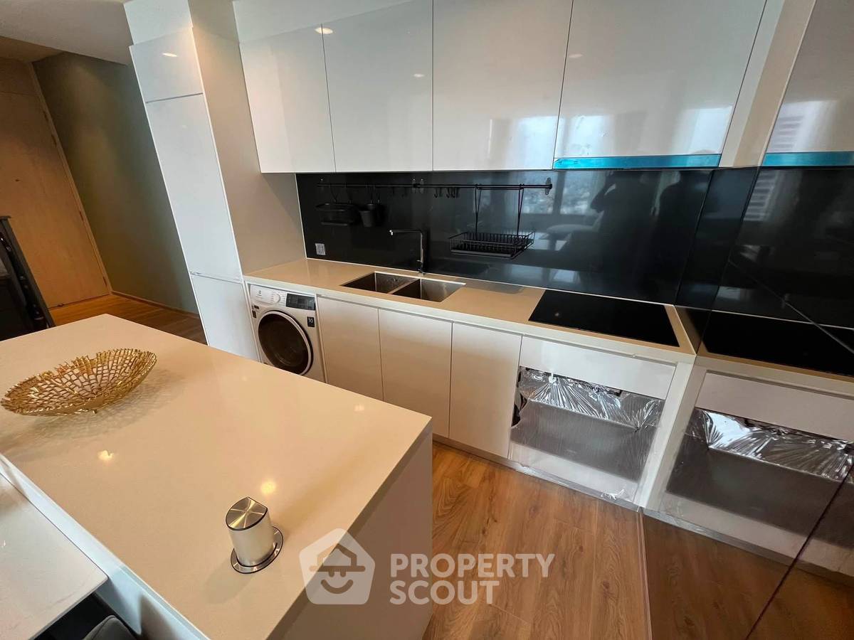 รูป คอนโด 2 ห้องนอน ชั้นสูง Noble Form Thonglor ใกล้ BTS ทองหล่อ (ID 3059925) - รูปที่ 3/20