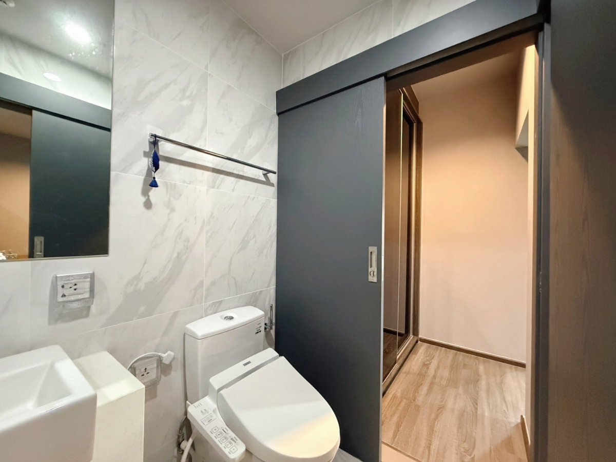 picture For rent Ideo Mobi Rangnam condo - 12/18