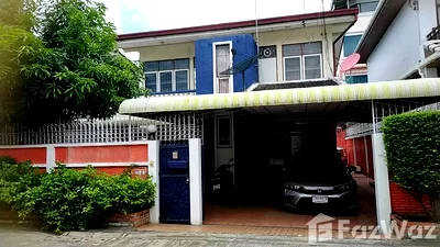 Houses for sale Bangkok : 3 Bedroom House for sale in Chomphon, Bangkok  6506012
