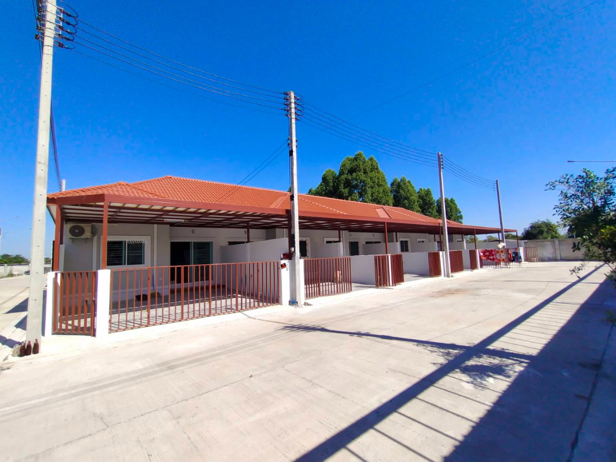 รูป บ้านทาวน์โฮมชั้นเดียว ใกล้อมตะ - รูปที่ 1/7