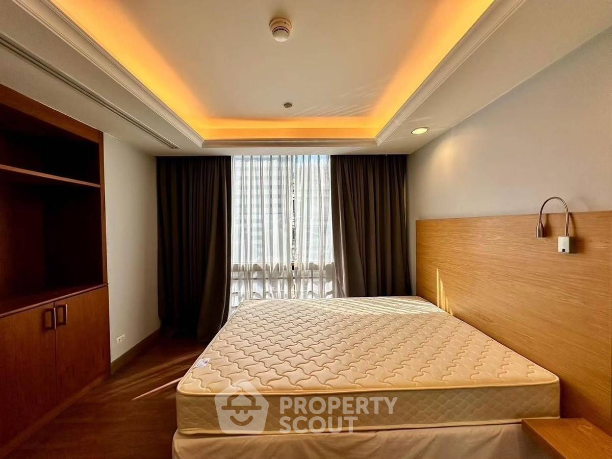 picture 2-BR 123 Sqm Condo At Somkid Gardens, 300m To BTS Chit Lom (ID 2044105) - 8/13