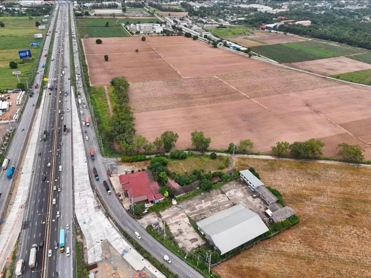 รูป ขายที่ดินทำเลทอง ติดถนนมอเตอร์เวย์ ศรีราชา - รูปที่ 4/12
