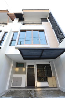 รูปภาพ The Private Sukhumvit - Bangchak 3-story townhome Corner unit