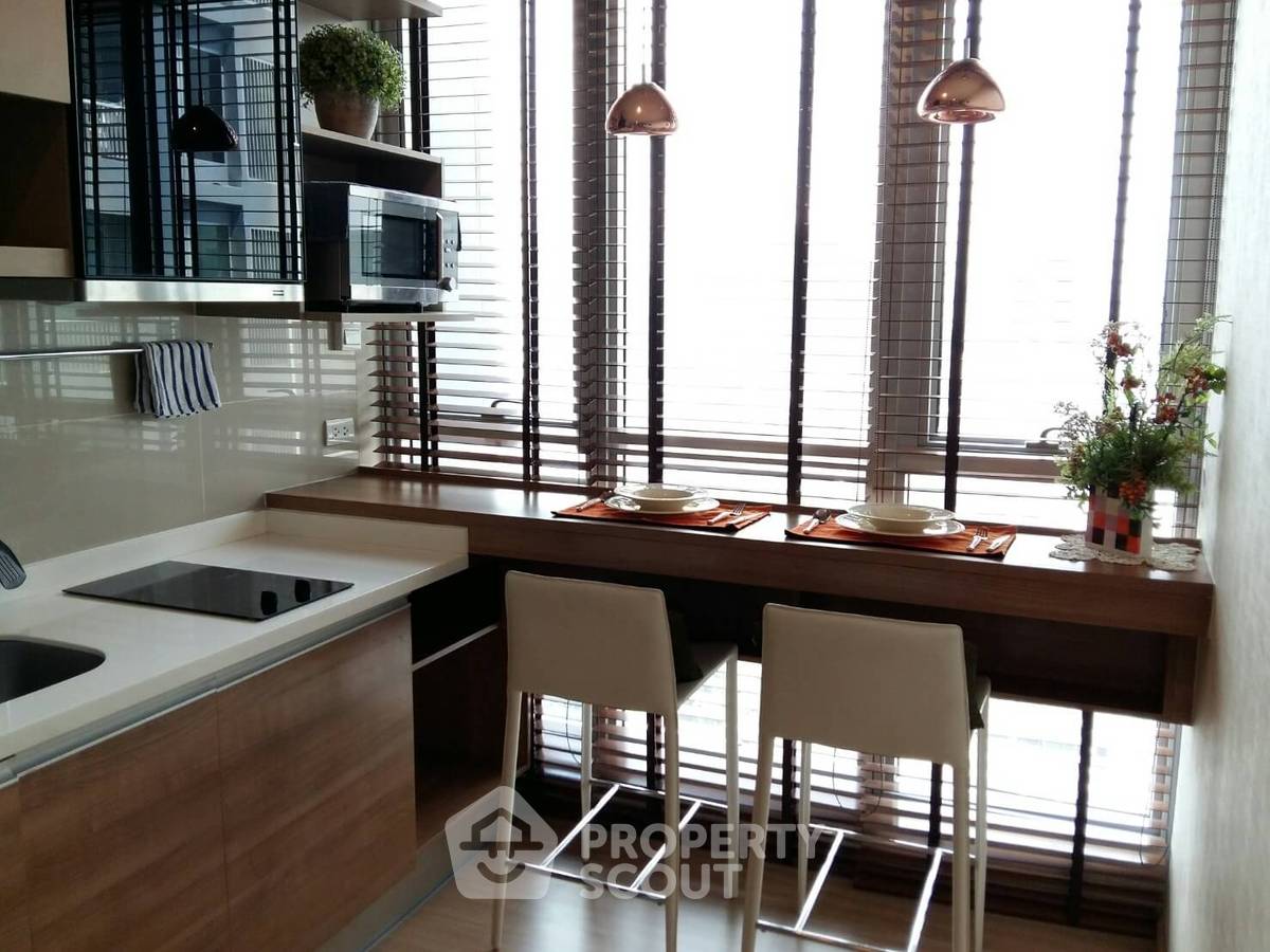 picture High-Floor 1-BR 35 Sqm At Rhythm Sukhumvit 50, 200m To BTS On Nut (ID 886613) - 3/7