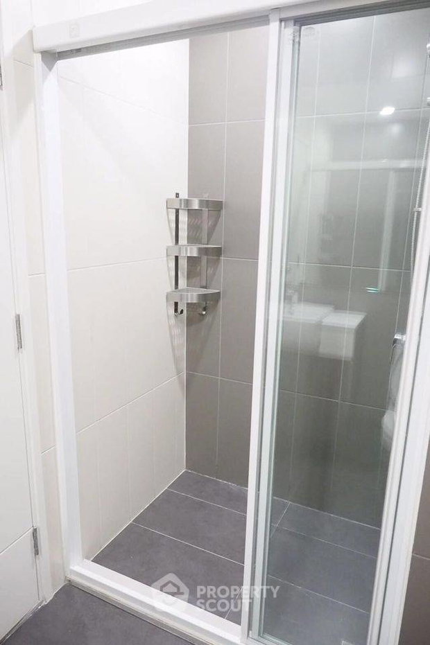 picture 1-BR 32 Sqm Condo At Centric Ratchada-Huai Khwang, 100m To MRT Huai Khwang (ID 694735) - 12/12