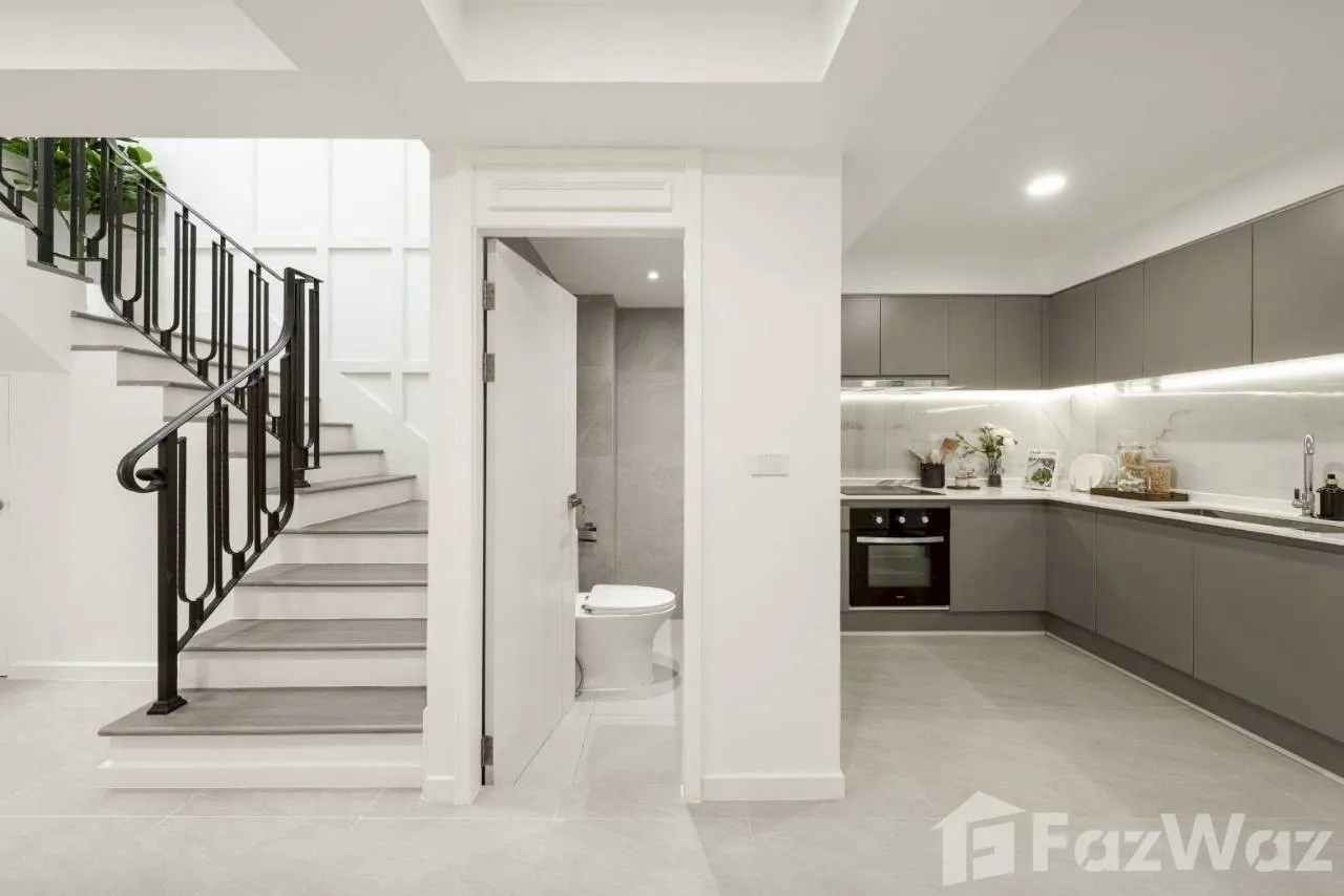 picture Newly renovated 6544681 - 8/12