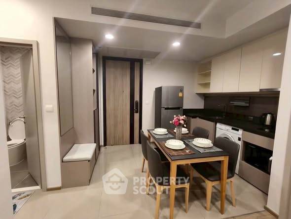 picture High-Floor 2-BR 50 Sqm At Oka Haus Sukhumvit 36 Near BTS Thong Lor (ID 3059633) - 2/13