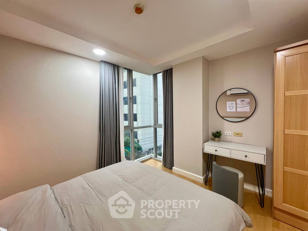 picture 1-BR Condo At The Master Sathorn Executive, 200m to BTS Krung Thon Buri (ID 1492020) - 3/22