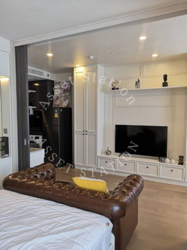 💎Beautiful condo for rent at Ashton Asoke, a highly sought-after location. Fully furnished, high floor, ready to move in. Near BTS Asoke.🏢