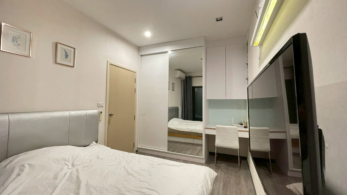 รูป 🛋️💗  ห้องสวย built in มีทีวี 2 เครื่อง 💗🛋️ Rich Park @Triple Station 🔥🔥ID : @471ovhib 📲 - รูปที่ 2/20