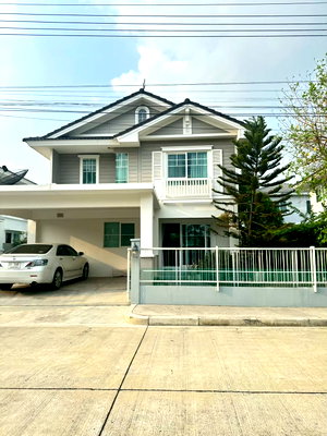 Houses for rent Bang Plee Samut Prakarn : House For rent in Villaggio Bangna - Theparak