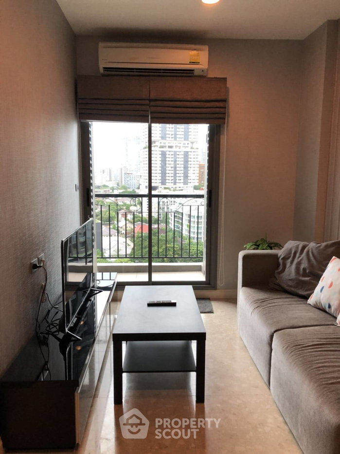 picture 1-BR 35 Sqm 15th- Floor At The Crest Sukhumvit 34, 200m to BTS Thong Lor (ID 3057342) - 1/8