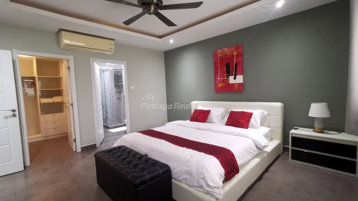 รูป 🛏️ 2 ห้องนอน - 🛁 2 ห้องน้ำ - 🏙️ Pool View - 🌏 ชื่อชาวต่างชาติ - 🏢 Tudor Court Pratumnak Pattaya - รหัส: TUDOR20 - รูปที่ 7/19