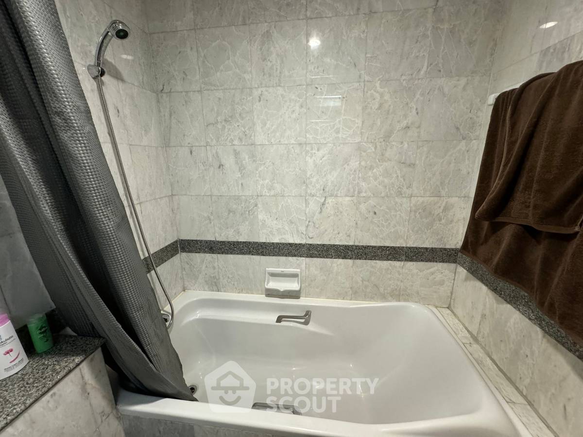 รูป คอนโด 1 ห้องนอน 40 ตร.ม. ชั้น 25 President Place ใกล้ BTS ชิดลม 200 ม. (ID 1950107) - รูปที่ 5/15