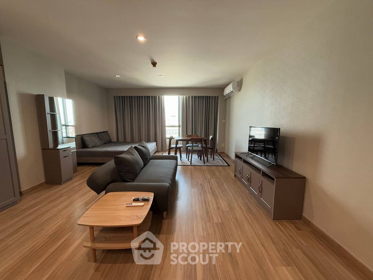 รูป คอนโด 1 ห้องนอน 40 ตร.ม. ชั้น 25 President Place ใกล้ BTS ชิดลม 200 ม. (ID 1950107) - รูปที่ 14/15