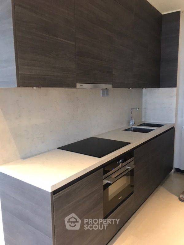 picture High-Floor 1-BR 45 Sqm At The Esse Asoke Near MRT Sukhumvit (ID 365630) - 3/9