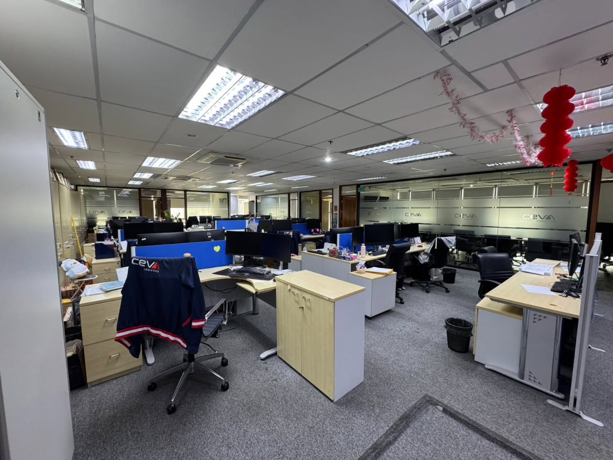 picture For Rent - Office Space Near BTS Phrom Phong - 3/11
