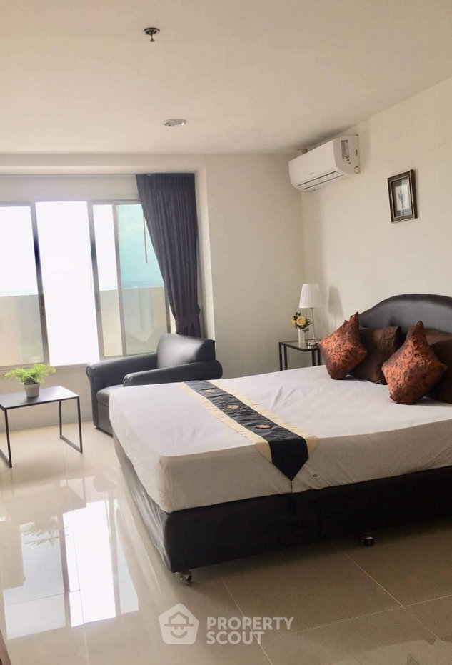 picture 2-BR 77 Sqm At The Waterford Diamond Tower, High-Floor near BTS Phrom Phong (ID 514046) - 7/9