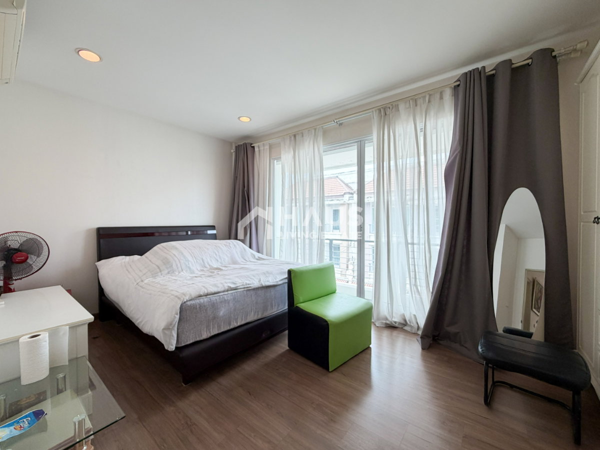 picture BAAN KLANG MUANG S - Sense SATHORN - TAKSIN 2 / 3 Bedrooms #TKAL084 - 11/12