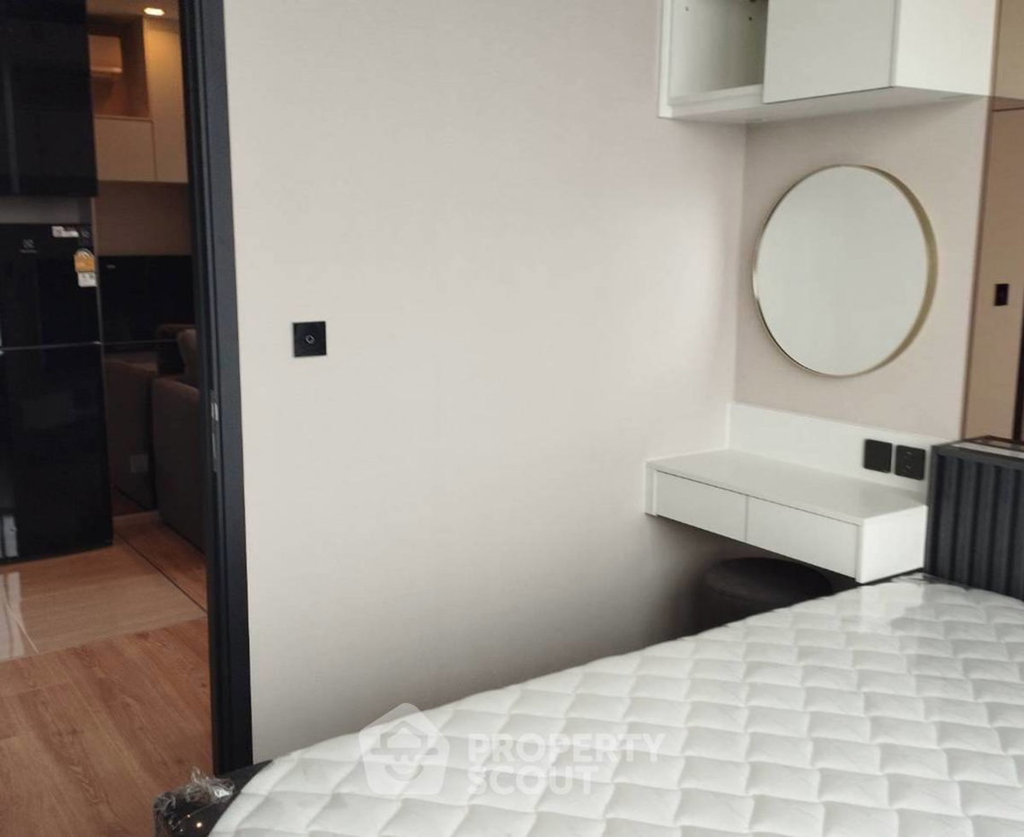 picture High-Floor 1-BR Condo, Noble Around Ari, 100m to BTS Ari (ID 2038849) - 2/9