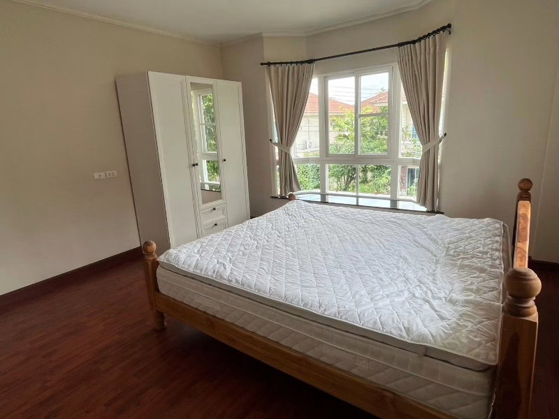 รูป 🏡 ให้เช่าบ้านเดี่ยว ในโครงการคุณภาพ อยู่ในตัวเมืองเชียงใหม่ ทำเลดีมาก เดินทางสะดวก ใกล้ศูนย์ราชการ สนามกอล์ฟ โรงเรียนนานาชาติ พร้อมเฟอร์นิเจอร์ครบชุด - รูปที่ 12/21