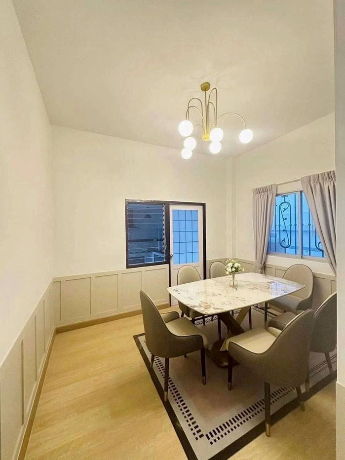 รูป บ้านเดี่ยวรีโนเวทใหม่ สวยครบ จบในหลังเดียว บ้านพูนสุข พัทยา - รูปที่ 5/19