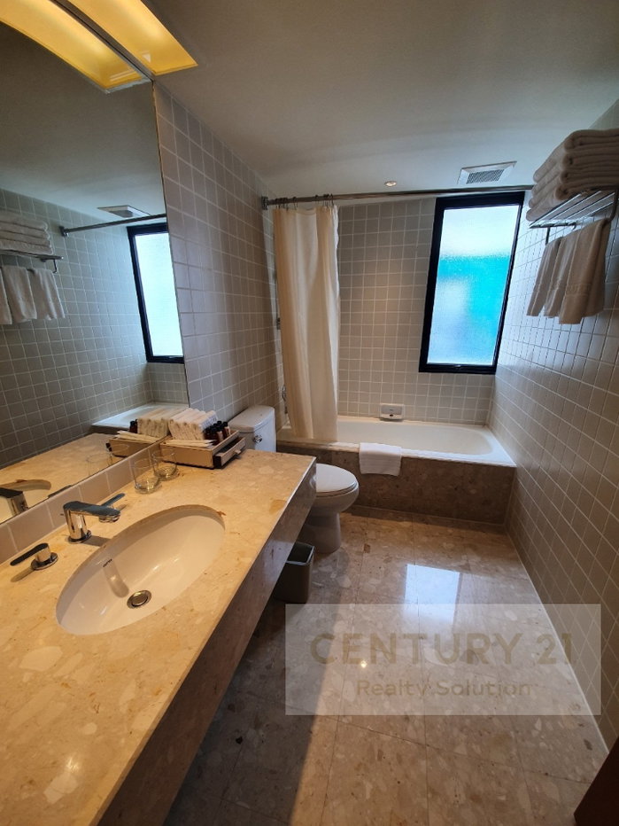 picture Pet Friendly 3 Bedroom condo, Full service at Chatrium Residence Sathorn , Narathiwas 24 - 14/14