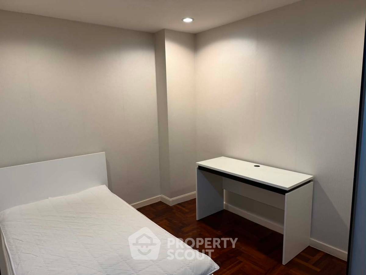 picture 2-BR 77 Sqm Condo At Baan Sukhumvit, 2nd Floor Near BTS Thong Lor (ID 3057404) - 9/18