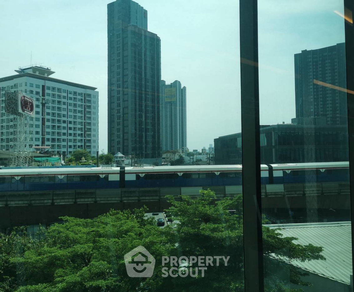 รูป ใกล้ BTS พระโขนง 100 เมตร | 1 ห้องนอน The Room Sukhumvit 69 (ID 2061036) - รูปที่ 3/13