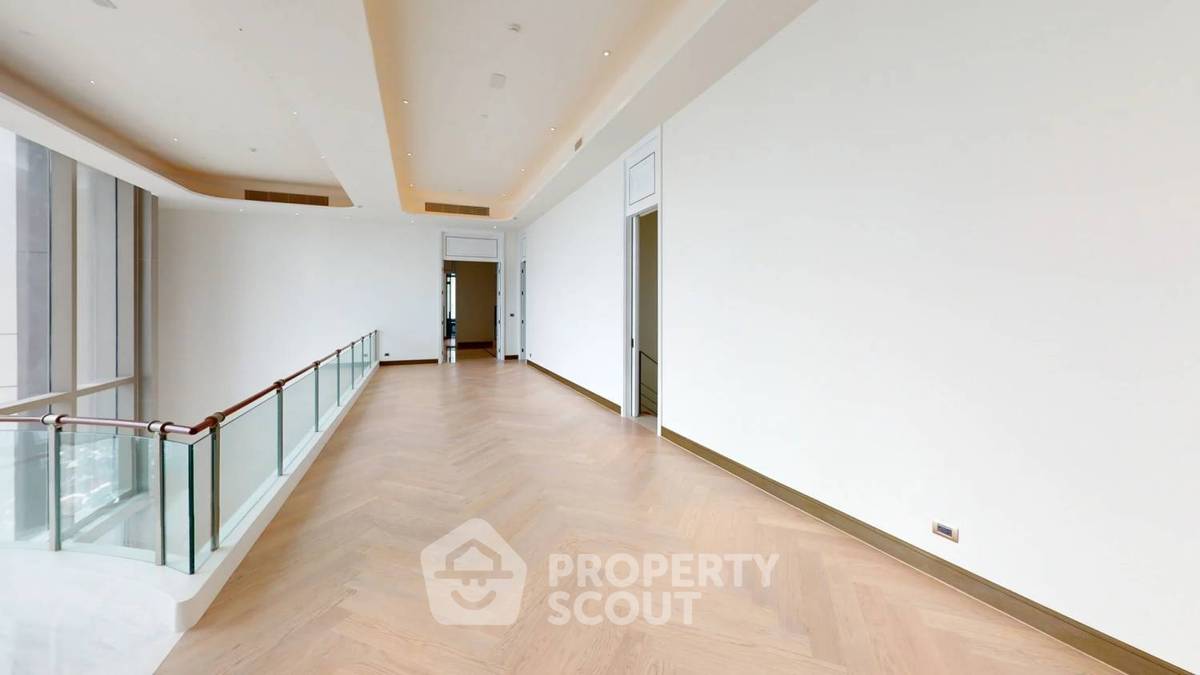 รูป คอนโด 6 ห้องนอน ชั้น 51 พื้นที่ 710 ตร.ม. The Residences At Mandarin Oriental ใกล้ BTS สะพานตากสิน (ID 3057366) - รูปที่ 22/28