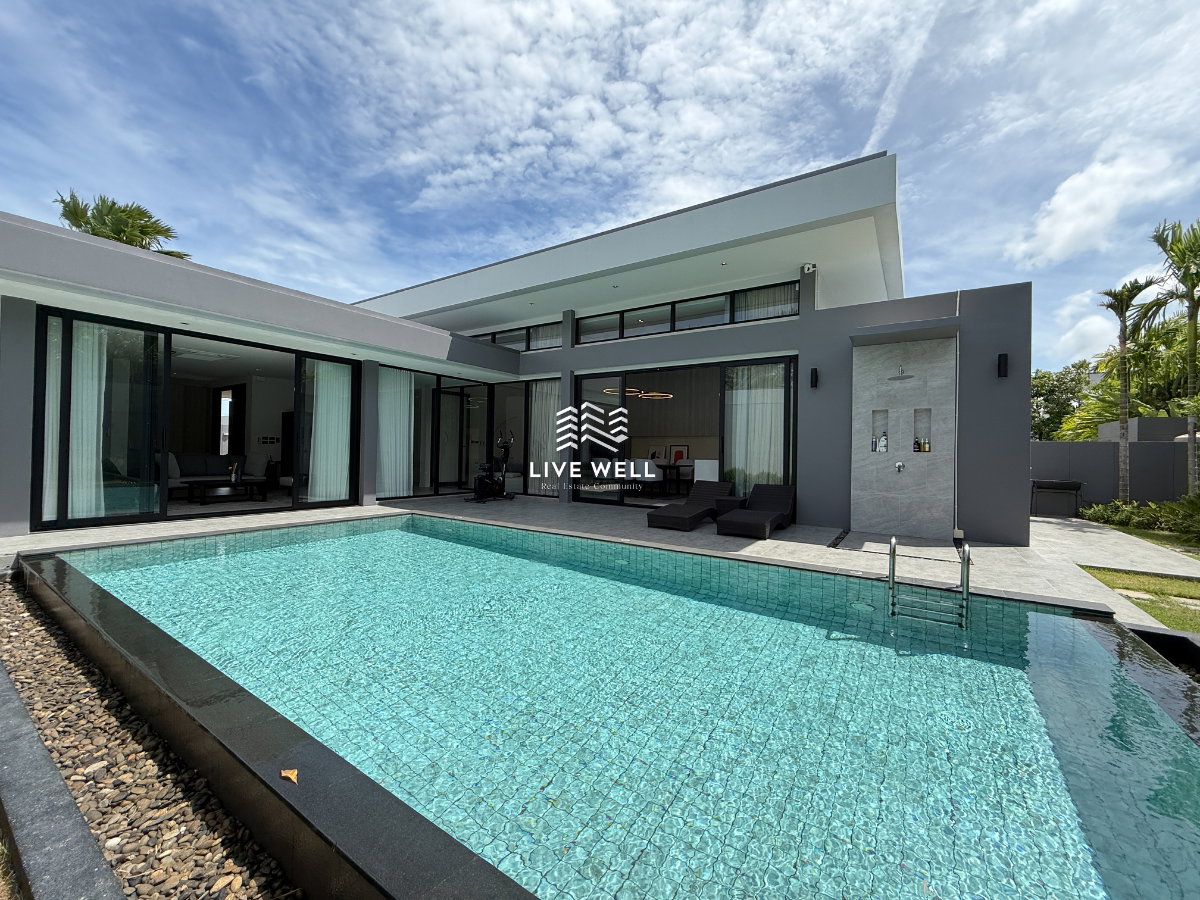 รูป For Sale Luxury Pool Villa Pattaya just 10 minutes to Jomtien Beach - รูปที่ 36/36