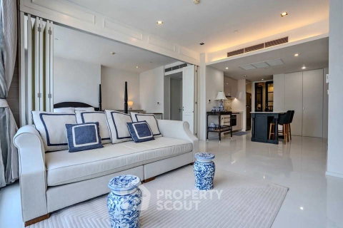 1-BR Condo At The Bangkok Sathorn, 100m To BTS Surasak (20th Floor) (ID 3058137)
