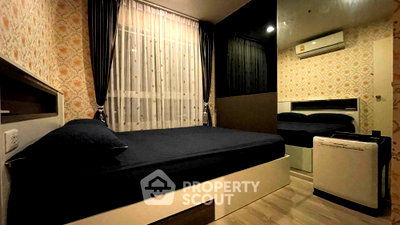 Condos for rent : 23rd-Floor 1-BR At Chewathai Phetkasem 27 Near MRT Bang Wa (ID 629940)