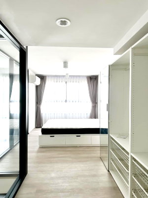 คอนโดให้เช่า : Ideo Charan 70 Riverview【𝐑𝐄𝐍𝐓】🔥ห้อง DUPLEX เพดานสูงโปร่ง ดีไซน์มินิมอลคลีนตา บรรยากาศโปร่งสบาย 🔥 ติดต่อไลน์ไอดี: @hacondo