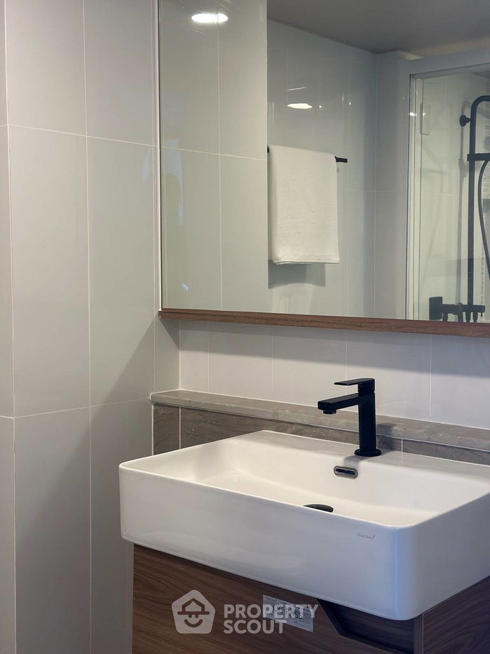 picture High-Floor 1-BR Duplex, Culture Thonglor, 300m to BTS Thong Lor (ID 3054331) - 43/46