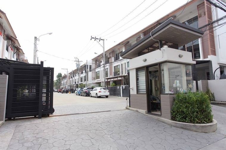 3-bed home office for sale, 190 sqm, 23 sq wah, The Private Sukhumvit - Bangchak