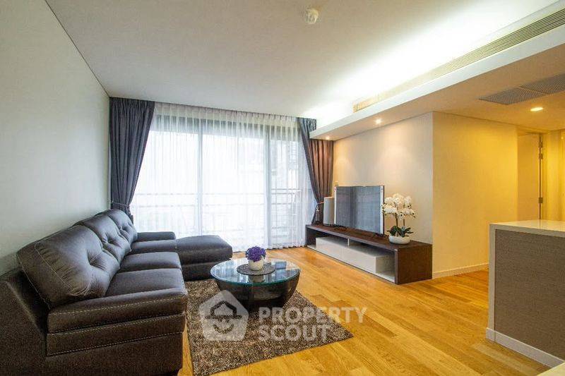 picture 2-BR 87 Sqm Condo In Mode Sukhumvit 61, 400m to BTS Ekkamai (ID 3060012) - 1/8