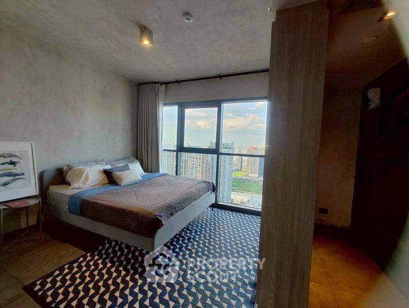 รูป คอนโด 3 ห้องนอน The Lofts Asoke ชั้นสูง 40+ พื้นที่ 129.92 ตร.ม. ใกล้ MRT เพชรบุรี 300 ม. (ID 2534745) - รูปที่ 10/14