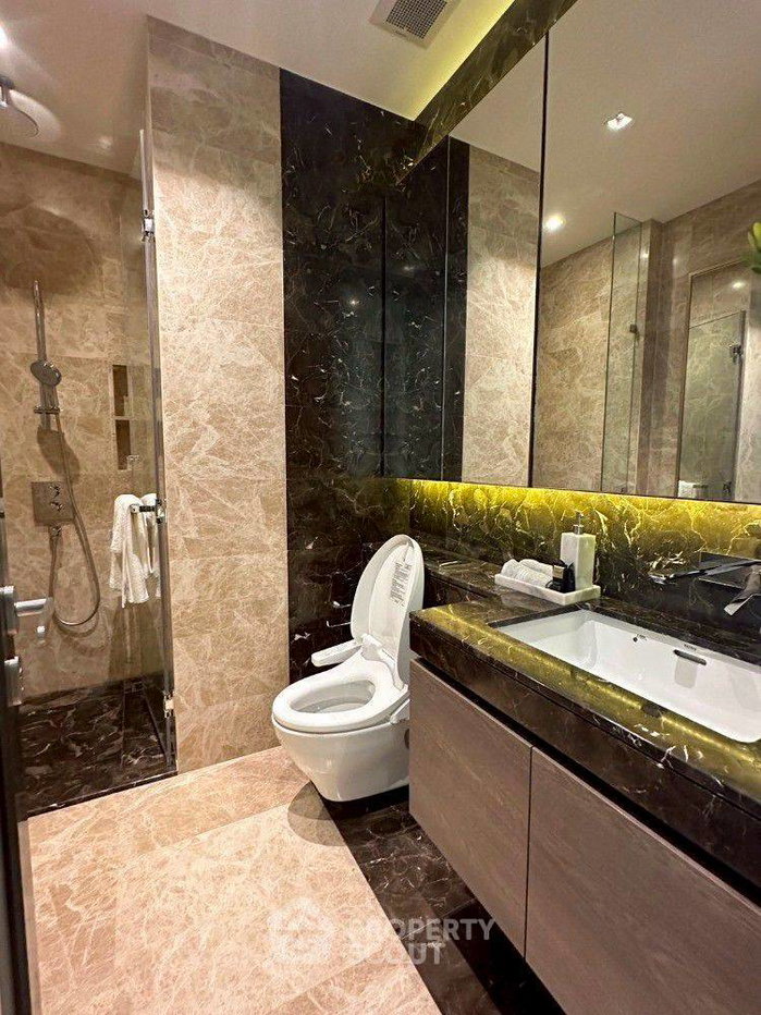 picture 2-BR Condo 75 Sqm At 28 Chidlom, 300m to BTS Chit Lom (ID 3059322) - 8/20