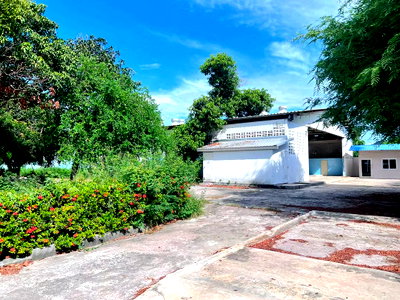 เช่าโรงงาน มหาวิทยาลัยบูรพา : ให้เช่าโกดังพร้อมบ้านพัก Location ดีที่สุด ใกล้หาดวอนบางแสน