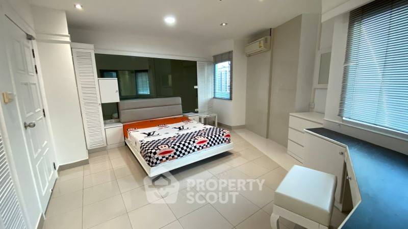 รูป คอนโด 3 ห้องนอน 170 ตร.ม. Fifty Fifth Tower Thonglor ใกล้ BTS ทองหล่อ 200 ม. (ID 832832) - รูปที่ 16/17