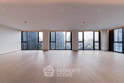 Pet-Friendly 3-BR 417 Sqm On 17th Floor, Scope Thonglor, 10m to BTS Thong Lor (ID 3057382)