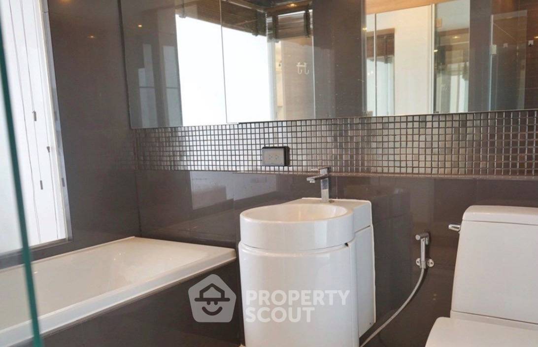 picture 2-BR Condo For Sale At Rhythm Sukhumvit 50, 200m To BTS On Nut (ID 2964332) - 6/6