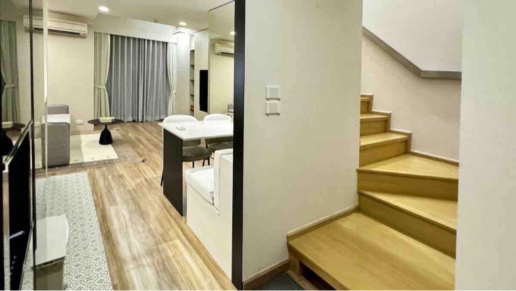 รูป 🔥LIV@Sukhumvit 49 (ลิฟ แอท สุขุมวิท 49) 46,000 THB / month ห้องรูปแบบ Duplex ไซส์ใหญ่ ตกแต่งสวยระดับมาสเตอร์พีซ ราคาดีที่สุดในตึก🏢✨ - รูปที่ 6/11