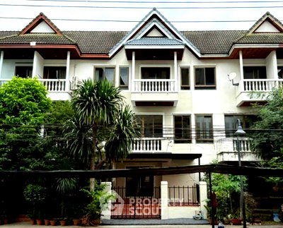 ขายคอนโด : ขายคอนโด 4 ห้องนอน 382 ตร.ม. ที่ บ้านสวนลลนา-สวนหลวง เขตดอกไม้ เขตประเวศ (ID 3054953)