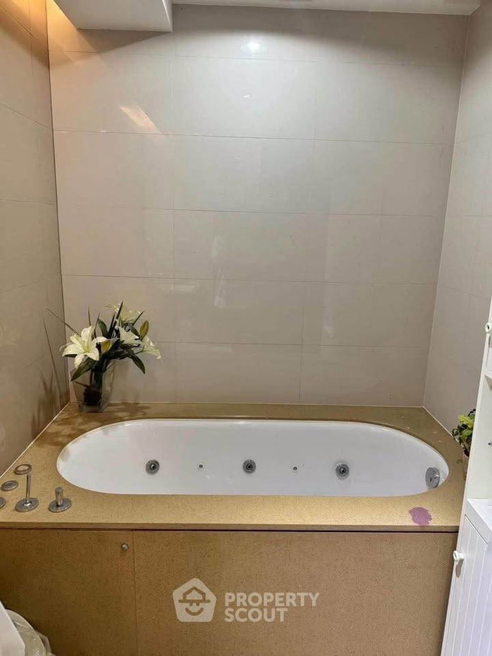 picture 1-BR Condo At The Address Phathumwan, 100m To BTS Ratchathewi (ID 3058032) - 13/13