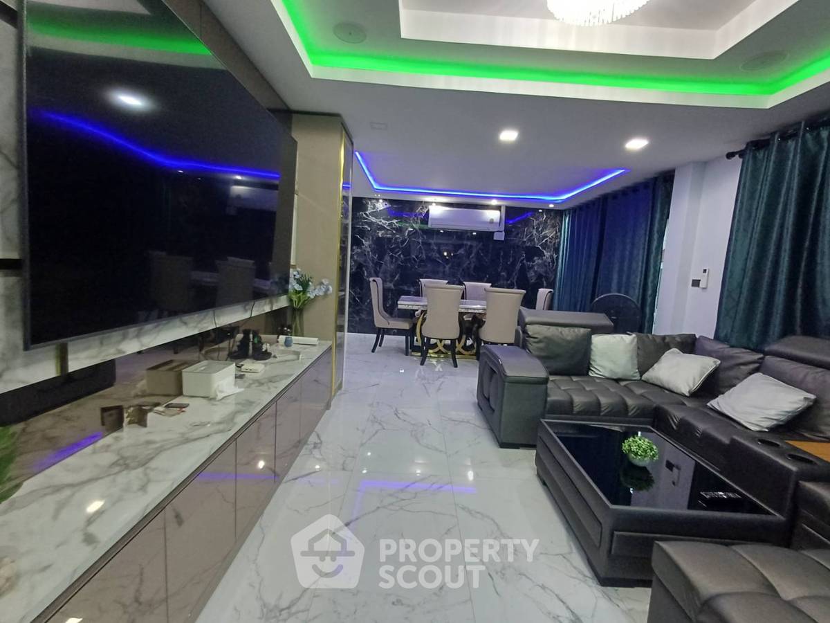 รูป บ้าน 4 ห้องนอน ให้เช่า ที่พักได้เลี้ยงสัตว์ โครงการ ธันทอง ดอกไม้ พรเวศ (ID 1338264) - รูปที่ 5/27