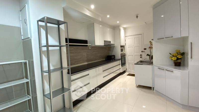 รูป คอนโด 3 ห้องนอน 170 ตร.ม. Fifty Fifth Tower Thonglor ใกล้ BTS ทองหล่อ 200 ม. (ID 832832) - รูปที่ 2/17