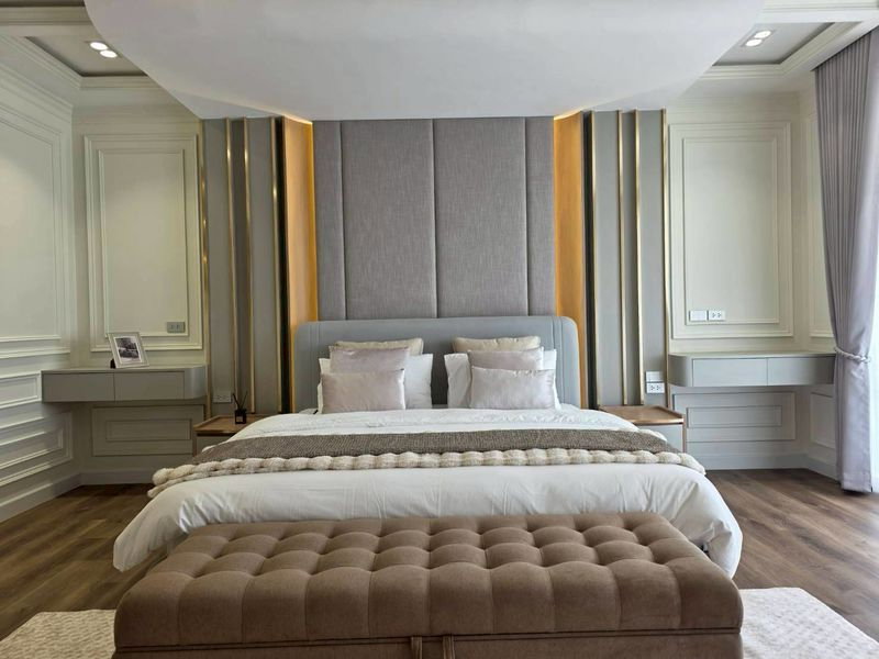 รูป Super Luxury Pool Villa! พูลวิลล่าหรูหลังใหญ่ โซนสารภี – บนที่ดินเกือบครึ่งไร่ พร้อมสระว่ายน้ำไซซ์ยักษ์! - รูปที่ 11/18